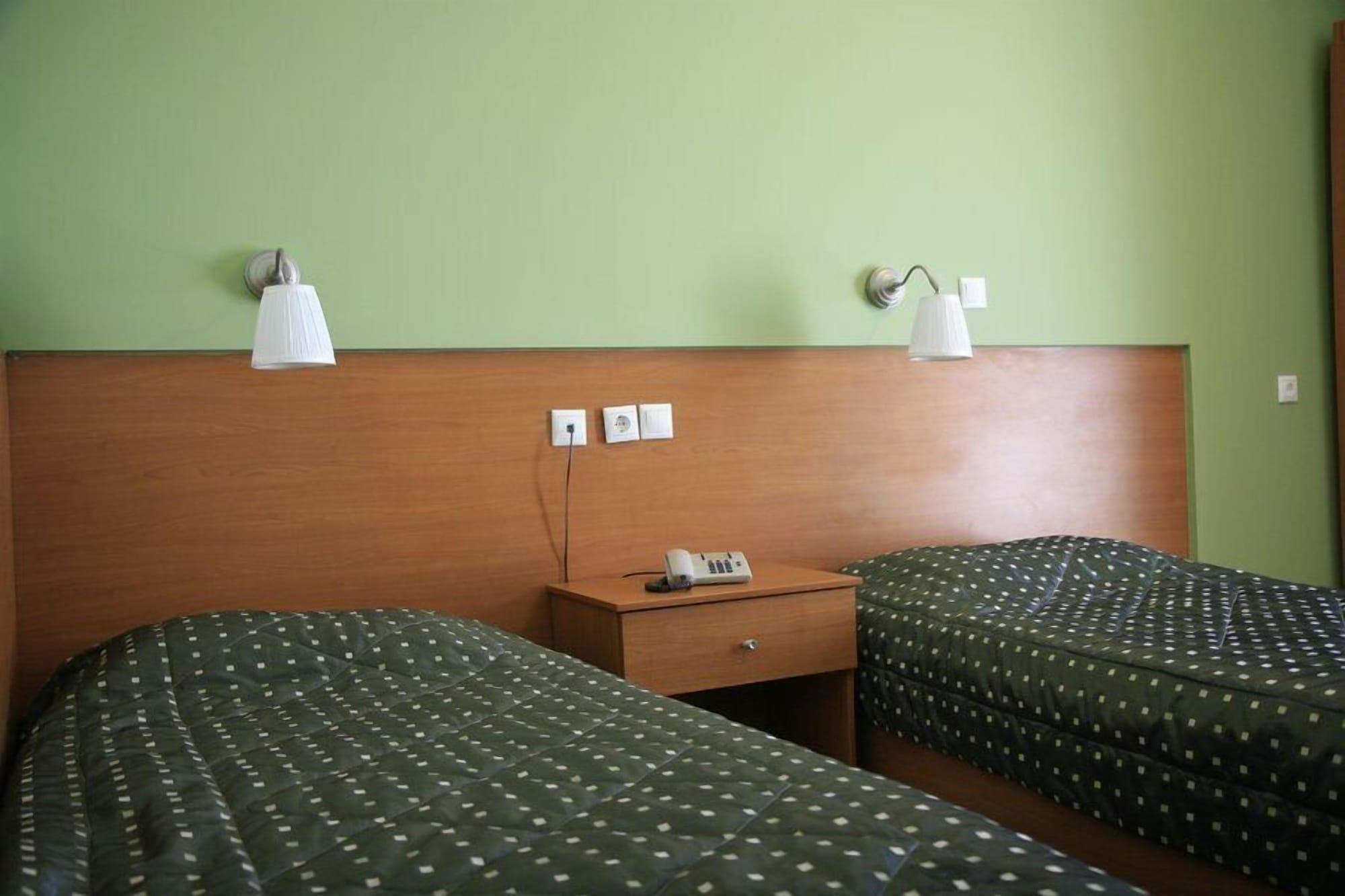 Assembly Hotel Анхиалос Экстерьер фото
